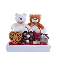 Sweet Couple: Chocolates and Teddies 